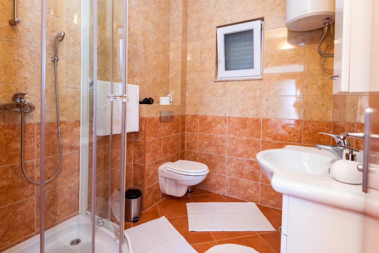 Apartmani Marina كليك المظهر الخارجي الصورة
