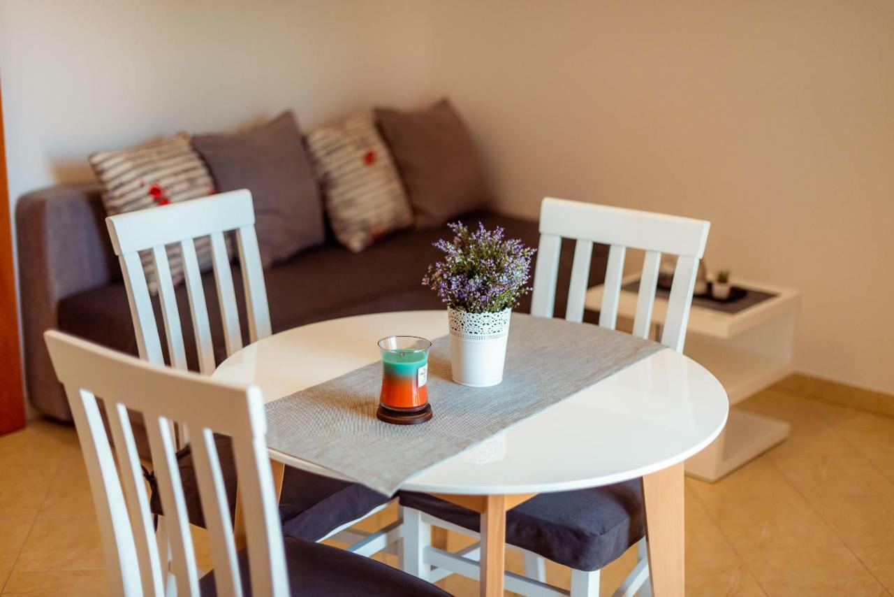 Apartmani Marina كليك المظهر الخارجي الصورة