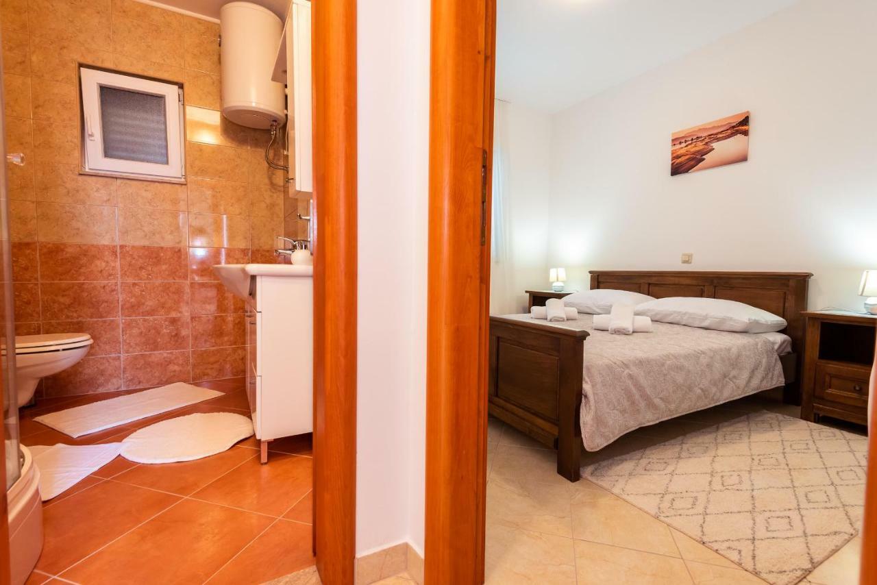Apartmani Marina كليك المظهر الخارجي الصورة