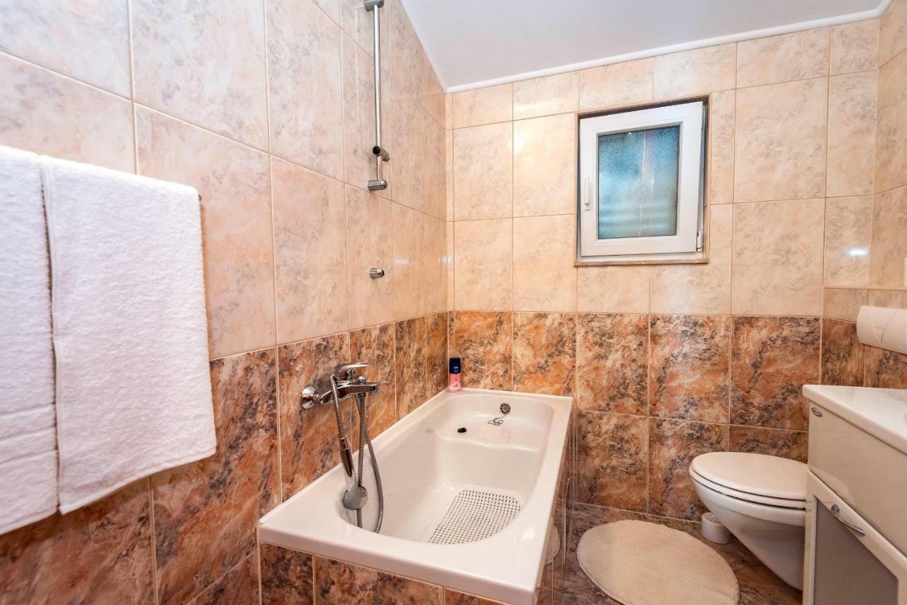 Apartmani Marina كليك المظهر الخارجي الصورة