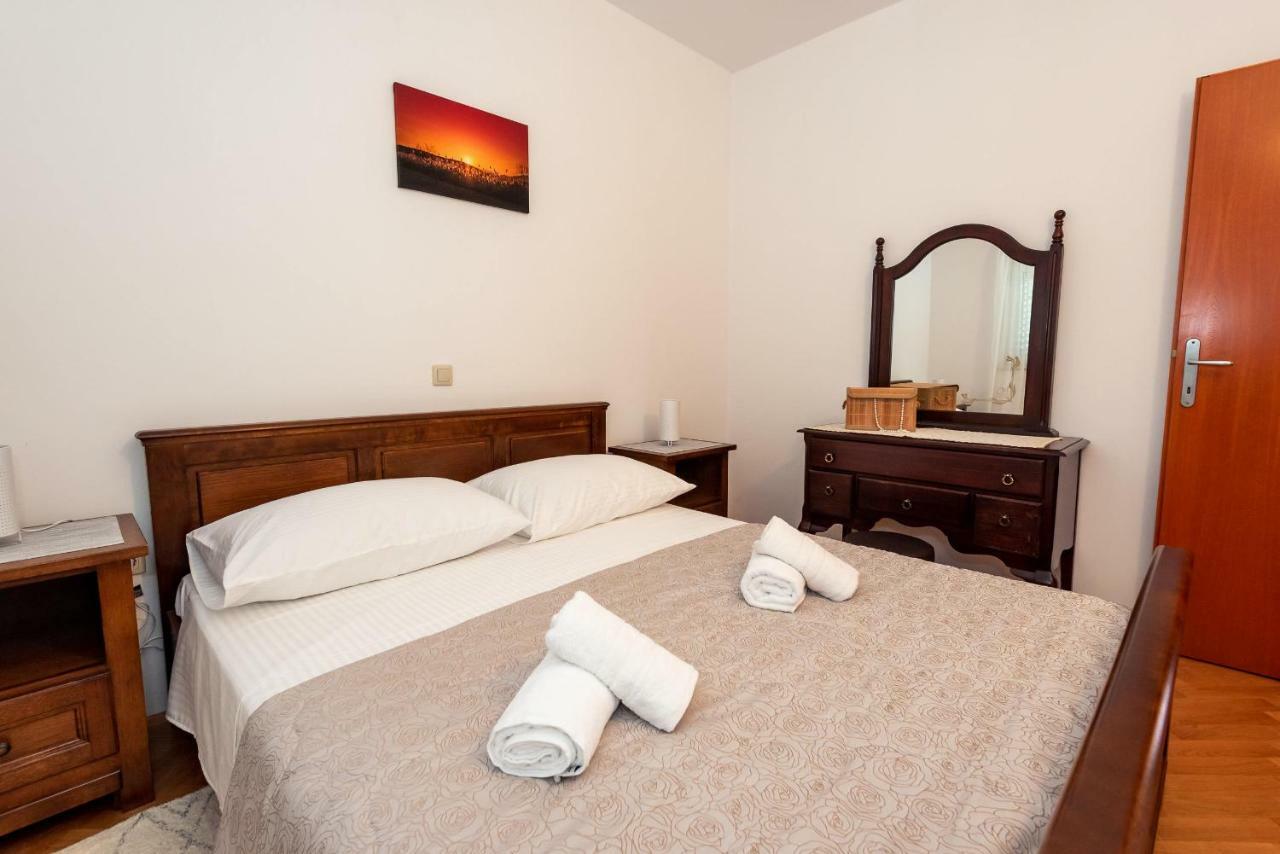 Apartmani Marina كليك المظهر الخارجي الصورة