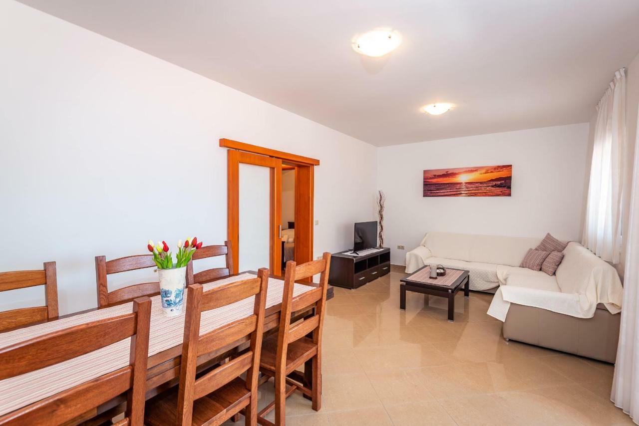 Apartmani Marina كليك المظهر الخارجي الصورة