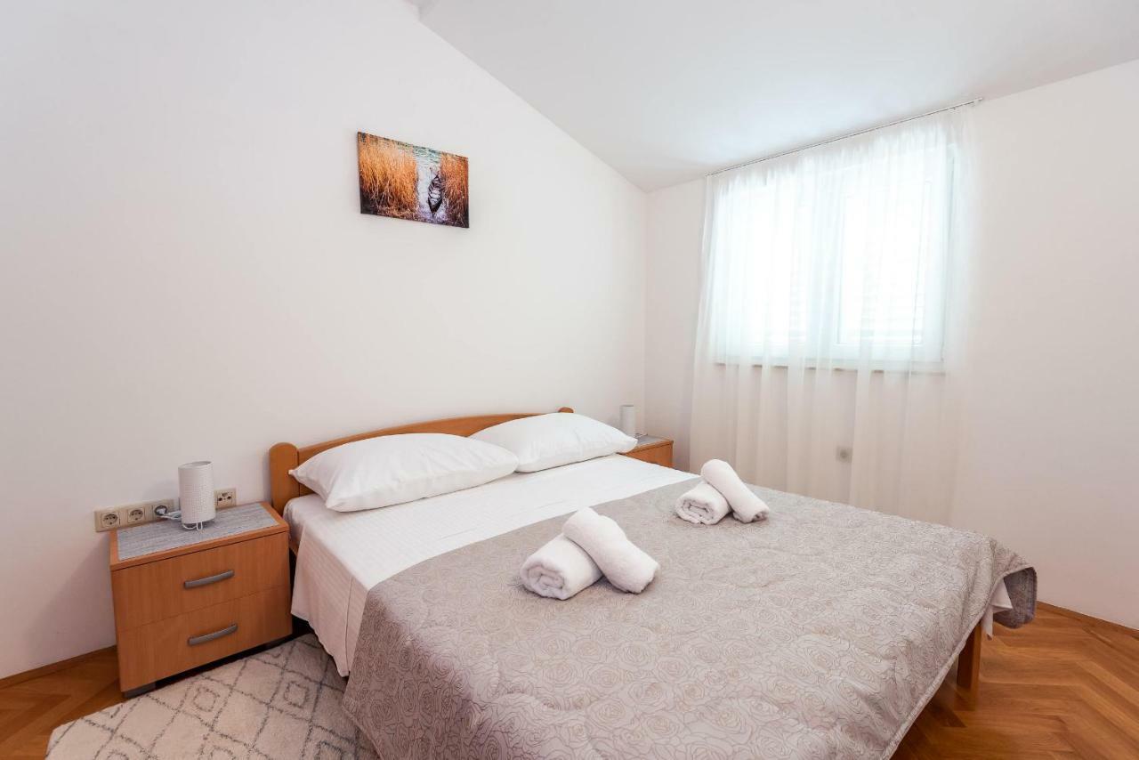 Apartmani Marina كليك المظهر الخارجي الصورة